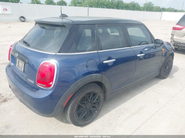 Mini Hardtop Cooper 2016 WMWXU1C56G2A93461 Image 4
