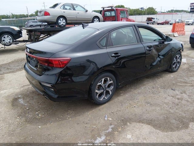 KIA Forte Lxs 2019 3KPF24AD8KE109605 Image 4