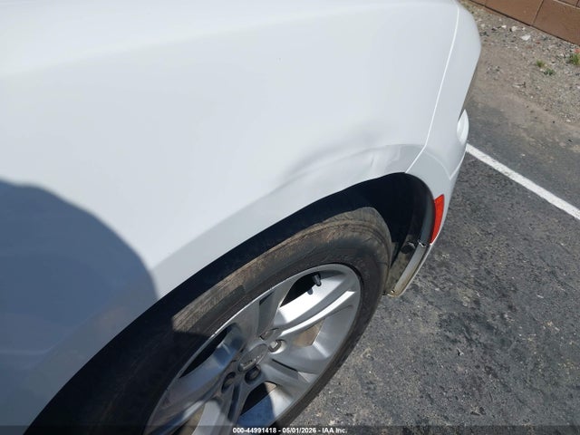 2C3CDXBG0KH657081 Dodge Charger Sxt Rwd