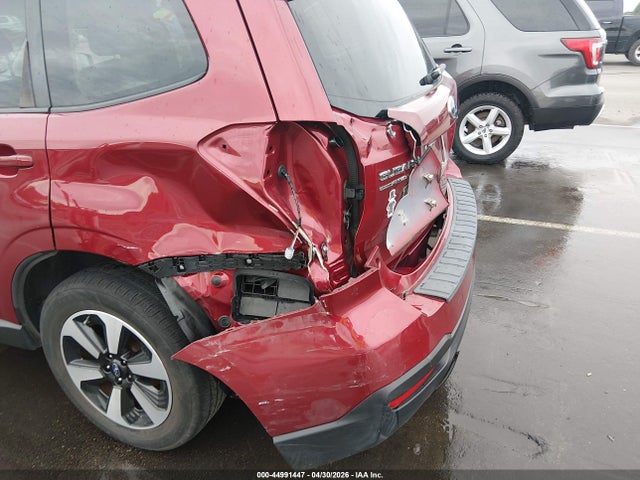 44991447 :رقم المزاد ، JF2SJAEC0HH596711 vin ، 2017 Subaru Forester 2.5i Premium مزاد بيع