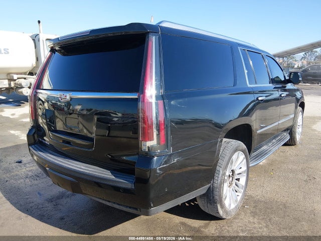Aukcja sprzedaży 2018 Cadillac Escalade Esv Luxury, vin: 1GYS3HKJ8JR203911, numer aukcji: 44991458