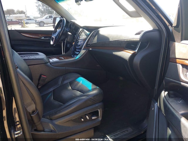 Aukcja sprzedaży 2018 Cadillac Escalade Esv Luxury, vin: 1GYS3HKJ8JR203911, numer aukcji: 44991458