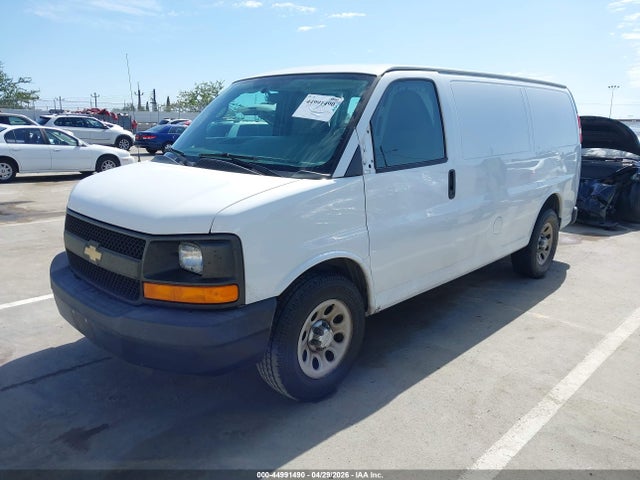 1GCSGAFX7E1199662 Chevrolet Express 1500 Work Van
