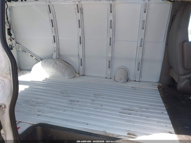 1GCSGAFX7E1199662 Chevrolet Express 1500 Work Van