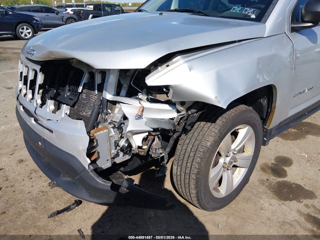 44991497 :رقم المزاد ، 1C4NJDBB7DD253825 vin ، 2013 Jeep Compass Sport مزاد بيع