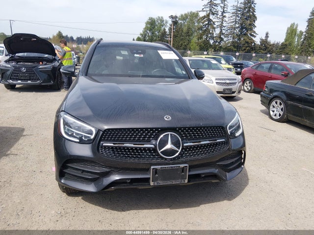 44991499 :رقم المزاد ، W1N0G8EB8NV339757 vin ، 2022 Mercedes-benz Glc 300 4matic Suv مزاد بيع