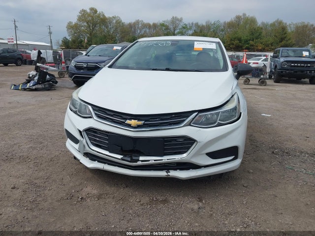 Продажа на аукционе авто 2018 Chevrolet Cruze Ls Auto, vin: 1G1BC5SMXJ7228618, номер лота: 44991505