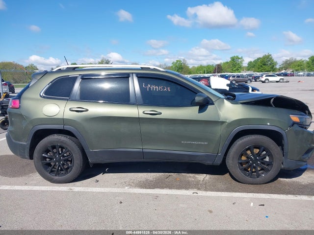 2019 Jeep Cherokee Latitude 4x4 მანქანა იყიდება აუქციონზე, vin: 1C4PJMCX5KD158857, აუქციონის ნომერი: 44991528