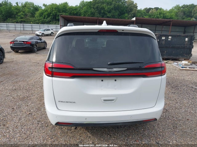 44991552 :رقم المزاد ، 2C4RC1BG1NR167415 vin ، 2022 Chrysler Pacifica Touring L مزاد بيع