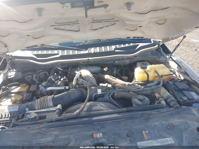 1FD8W3HT9MED02957 Ford F-350 Chassis Xlt