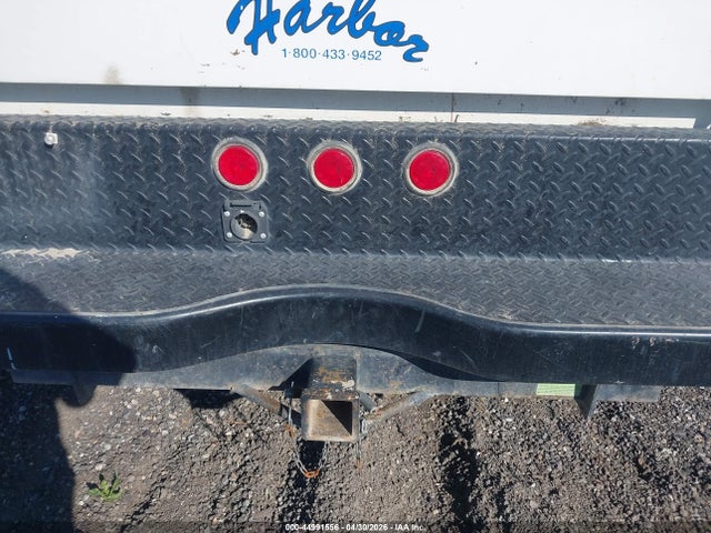 1FD8W3HT9MED02957 Ford F-350 Chassis Xlt
