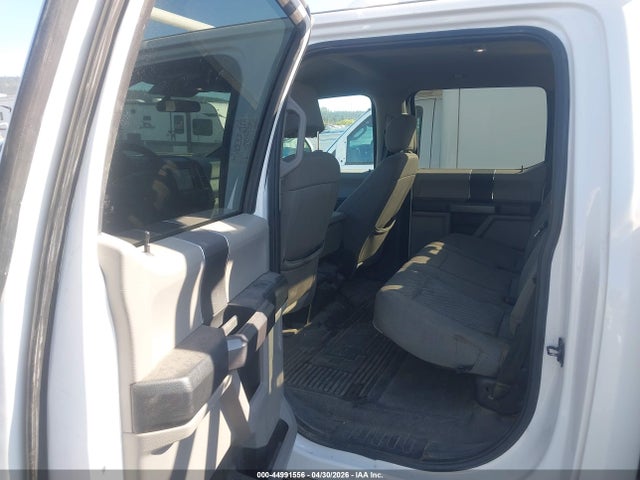 1FD8W3HT9MED02957 Ford F-350 Chassis Xlt