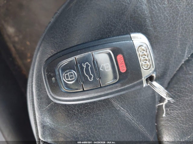 44991581 :رقم المزاد ، WAUCFAFR9BA068640 vin ، 2011 Audi A5 2.0t Premium مزاد بيع
