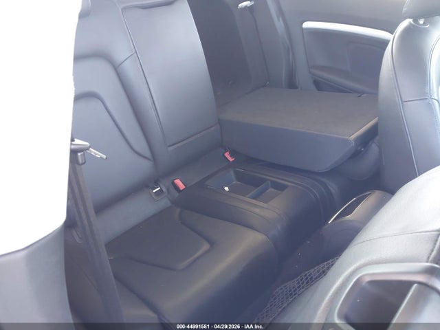 44991581 :رقم المزاد ، WAUCFAFR9BA068640 vin ، 2011 Audi A5 2.0t Premium مزاد بيع