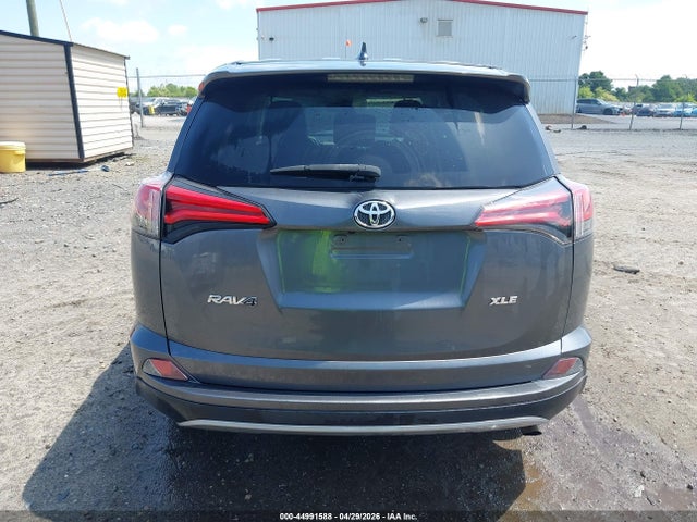 Aukcja sprzedaży 2018 Toyota Rav4 Xle, vin: 2T3WFREV4JW465704, numer aukcji: 44991588