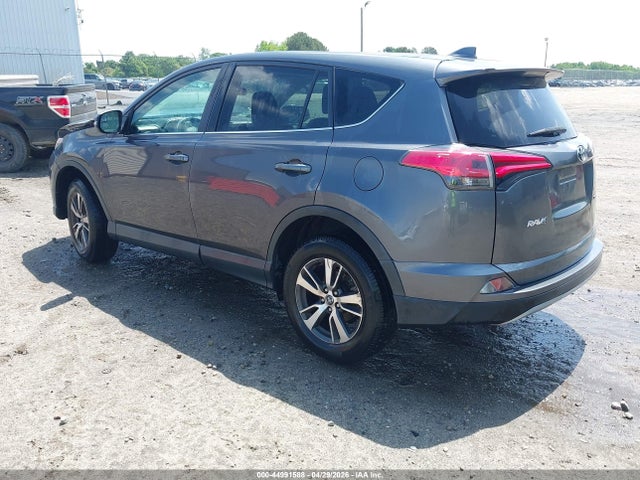 Aukcja sprzedaży 2018 Toyota Rav4 Xle, vin: 2T3WFREV4JW465704, numer aukcji: 44991588