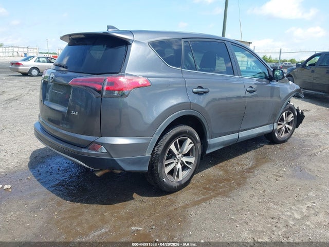 Aukcja sprzedaży 2018 Toyota Rav4 Xle, vin: 2T3WFREV4JW465704, numer aukcji: 44991588