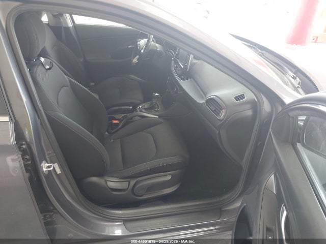 2018 Hyundai Elantra Gt მანქანა იყიდება აუქციონზე, vin: KMHH35LE7JU034098, აუქციონის ნომერი: 44991615