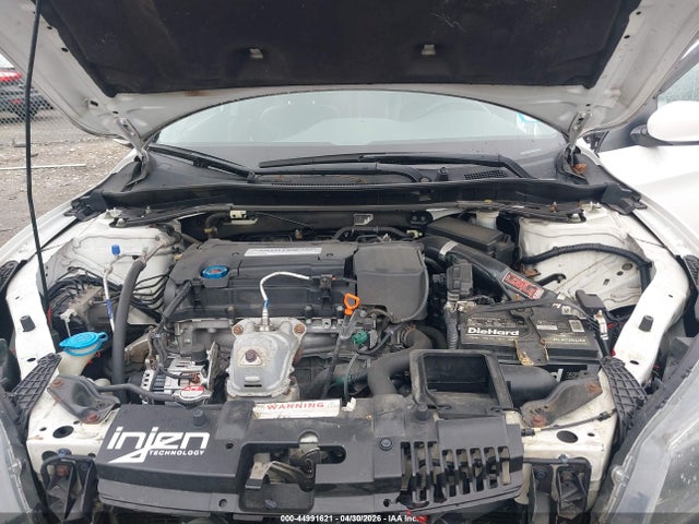 Продажа на аукционе авто 2015 Honda Accord Sport, vin: 1HGCR2F52FA051358, номер лота: 44991621