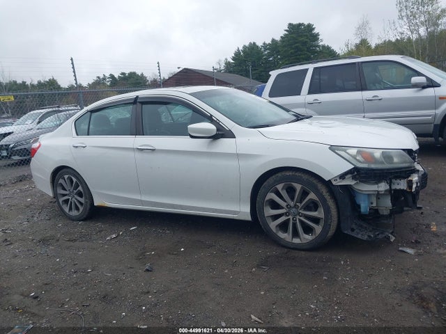 Продажа на аукционе авто 2015 Honda Accord Sport, vin: 1HGCR2F52FA051358, номер лота: 44991621