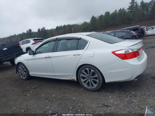 Продажа на аукционе авто 2015 Honda Accord Sport, vin: 1HGCR2F52FA051358, номер лота: 44991621