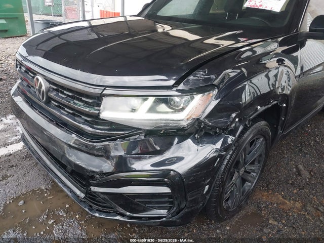 2023 Volkswagen Atlas Cross Sport 2.0t Sel R-line Black მანქანა იყიდება აუქციონზე, vin: 1V2SC2CA9PC211351, აუქციონის ნომერი: 44991630