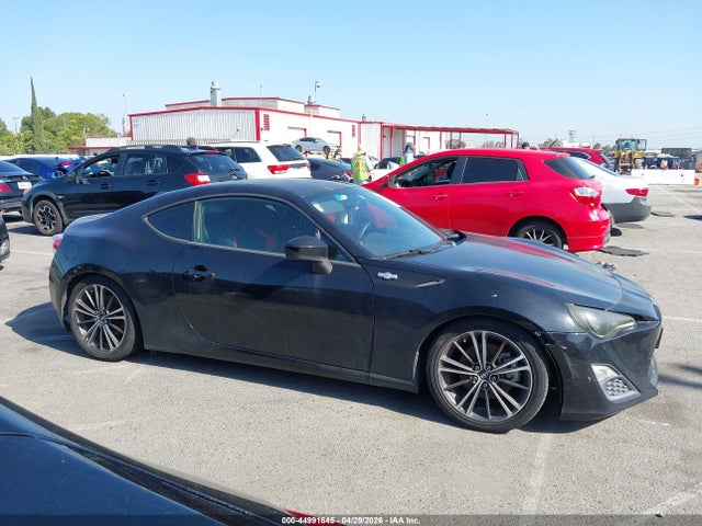 Scion FR-S 2014 JF1ZNAA16E9709983 Image 13