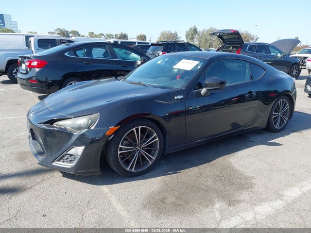 Scion FR-S 2014 JF1ZNAA16E9709983 Image 2