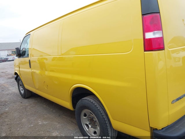 2018 Chevrolet Express 2500 Work Van მანქანა იყიდება აუქციონზე, vin: 1GCWGAFG2J1316527, აუქციონის ნომერი: 44991650