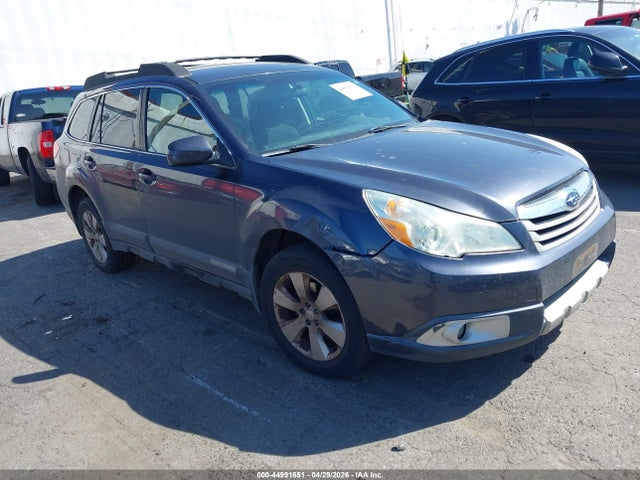 2011 Subaru Outback 2.5i Premium მანქანა იყიდება აუქციონზე, vin: 4S4BRBFC3B3336735, აუქციონის ნომერი: 44991651