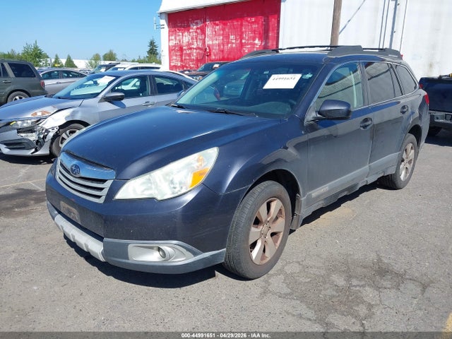 2011 Subaru Outback 2.5i Premium მანქანა იყიდება აუქციონზე, vin: 4S4BRBFC3B3336735, აუქციონის ნომერი: 44991651