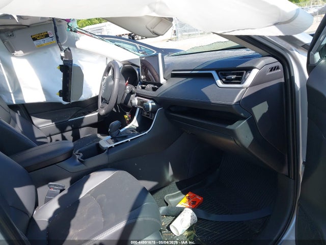Продажа на аукционе авто 2025 Toyota Rav4 Xle Premium, vin: 2T3A1RFV0SW583029, номер лота: 44991675
