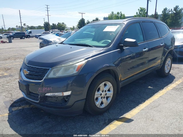 Chevrolet Traverse Ls 2014 1GNKRFED1EJ148227 Image 2