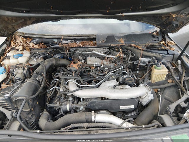 2012 Volkswagen Touareg Tdi Lux მანქანა იყიდება აუქციონზე, vin: WVGFK9BP6CD004808, აუქციონის ნომერი: 44991692