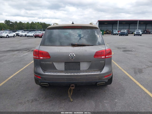 2012 Volkswagen Touareg Tdi Lux მანქანა იყიდება აუქციონზე, vin: WVGFK9BP6CD004808, აუქციონის ნომერი: 44991692