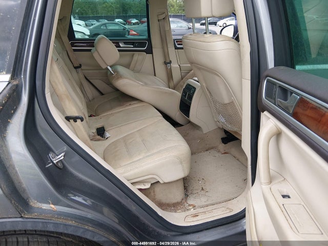 2012 Volkswagen Touareg Tdi Lux მანქანა იყიდება აუქციონზე, vin: WVGFK9BP6CD004808, აუქციონის ნომერი: 44991692