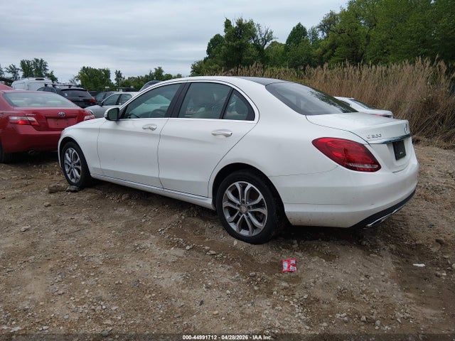 Продаж на аукціоні авто 2015 Mercedes-benz C 300 4matic, vin: 55SWF4KB1FU080383, номер лоту: 44991712