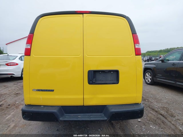 2018 Chevrolet Express 2500 Work Van მანქანა იყიდება აუქციონზე, vin: 1GCWGAFG4J1322118, აუქციონის ნომერი: 44991726