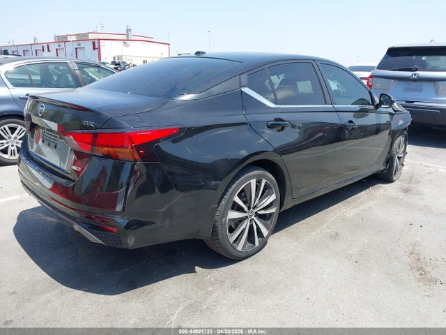 Продажа на аукционе авто 2020 Nissan Altima Sr Intelligent Awd, vin: 1N4BL4CW0LC152165, номер лота: 44991731