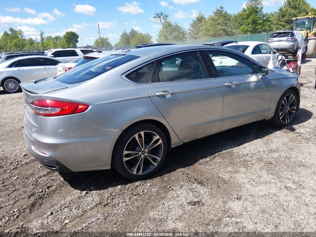 2020 Ford Fusion Titanium მანქანა იყიდება აუქციონზე, vin: 3FA6P0D9XLR175588, აუქციონის ნომერი: 44991733