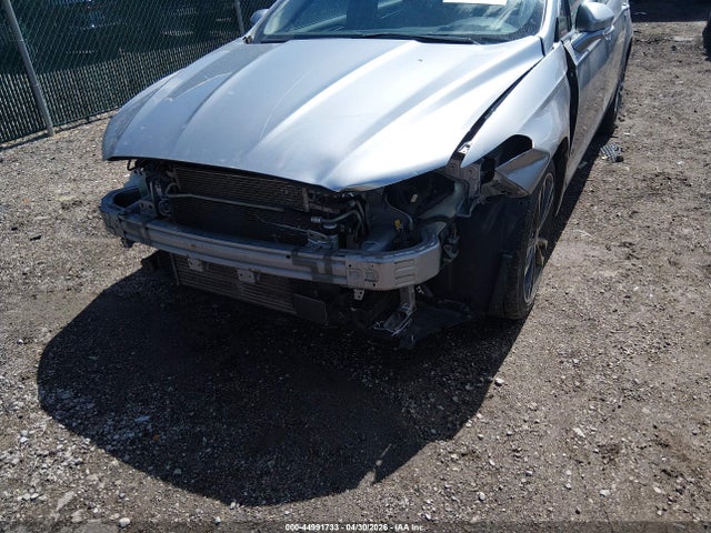 2020 Ford Fusion Titanium მანქანა იყიდება აუქციონზე, vin: 3FA6P0D9XLR175588, აუქციონის ნომერი: 44991733