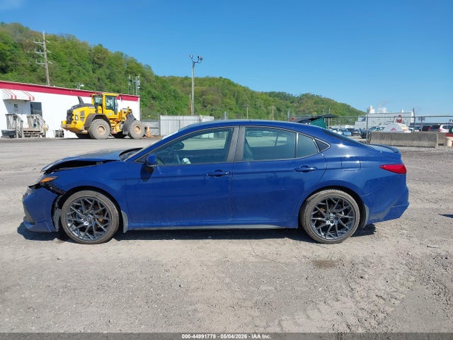 44991778 :رقم المزاد ، 4T1DBADK0SU027073 vin ، 2025 Toyota Camry Xse مزاد بيع