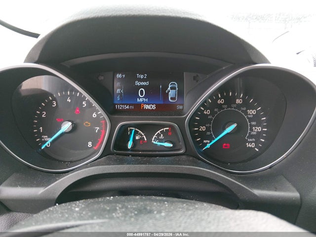 1FMCU0GD5HUA38236 Ford ESCAPE SE