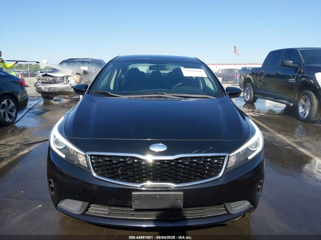 Продажа на аукционе авто 2018 Kia Forte Lx, vin: 3KPFK4A79JE213657, номер лота: 44991801