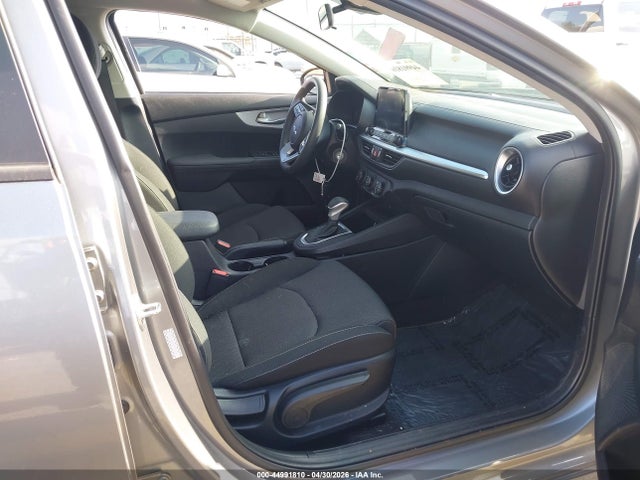 KIA Forte Lxs 2024 3KPF24AD3RE743222 Image 5