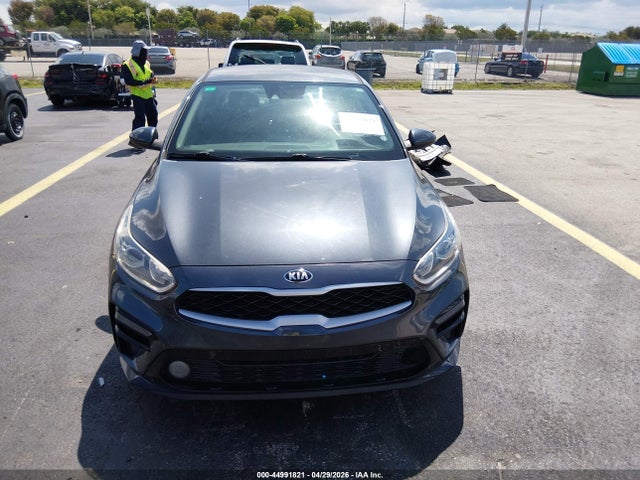 2019 Kia Forte Lxs მანქანა იყიდება აუქციონზე, vin: 3KPF24AD6KE040445, აუქციონის ნომერი: 44991821