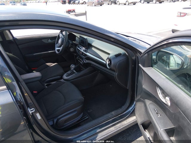 2019 Kia Forte Lxs მანქანა იყიდება აუქციონზე, vin: 3KPF24AD6KE040445, აუქციონის ნომერი: 44991821