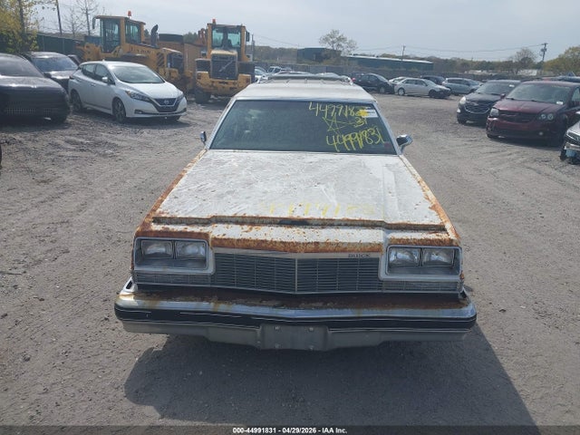 1977 Buick Unknown მანქანა იყიდება აუქციონზე, vin: 4R35K7X121162, აუქციონის ნომერი: 44991831