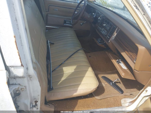 1977 Buick Unknown მანქანა იყიდება აუქციონზე, vin: 4R35K7X121162, აუქციონის ნომერი: 44991831