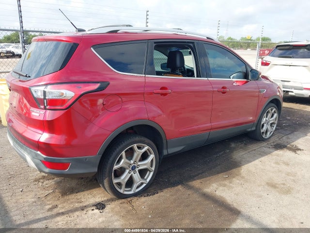Ford Escape Titanium 2017 1FMCU0J9XHUE01019 Image 4